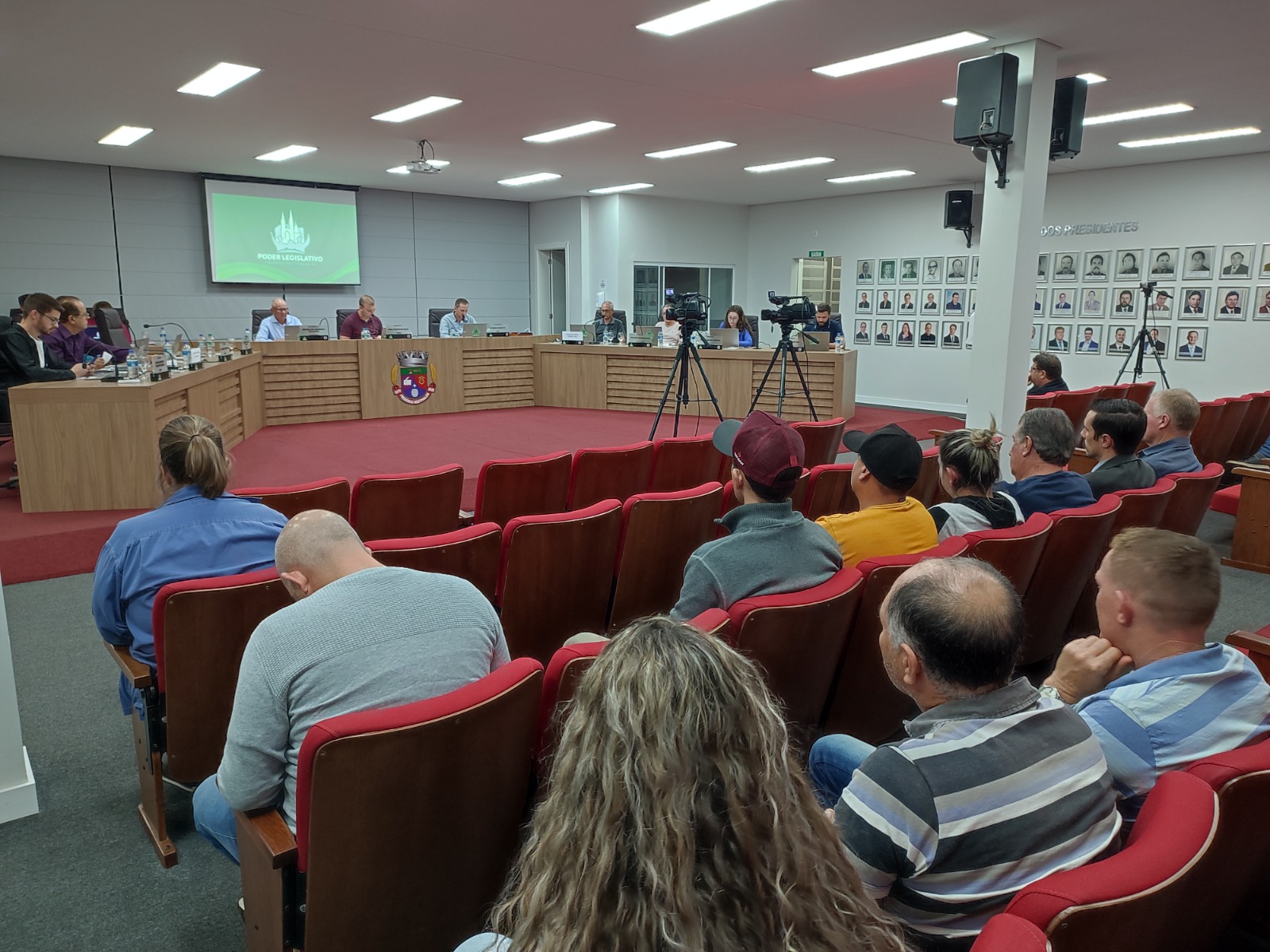 Câmara aprova Moção de Apelo para colocação de guardas nas escolas estaduais