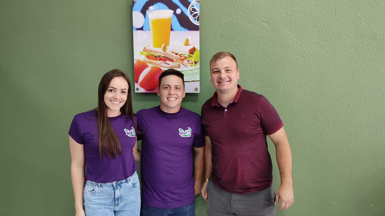 Câmara de FW é representada em inauguração da empresa Açaí da Barra