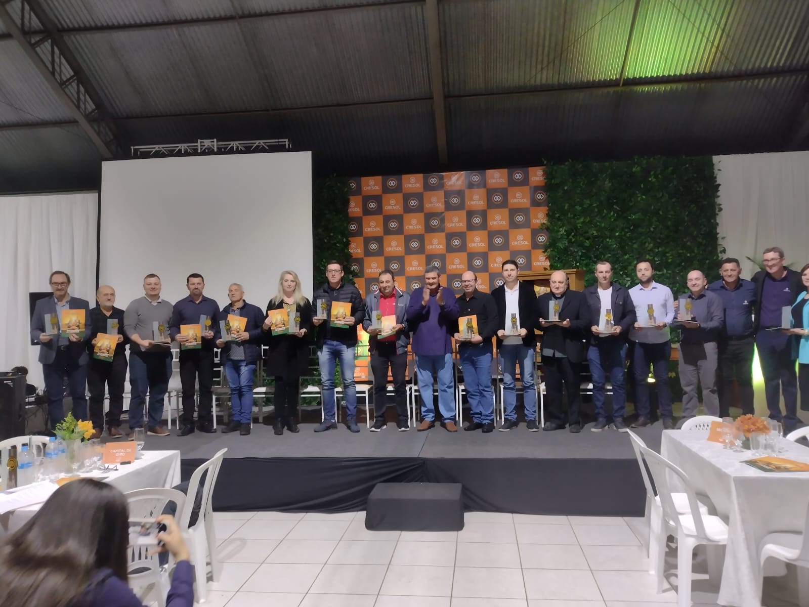 Câmara é homenageada pela Cresol Raiz em evento alusivo aos 15 anos da cooperativa de crédito