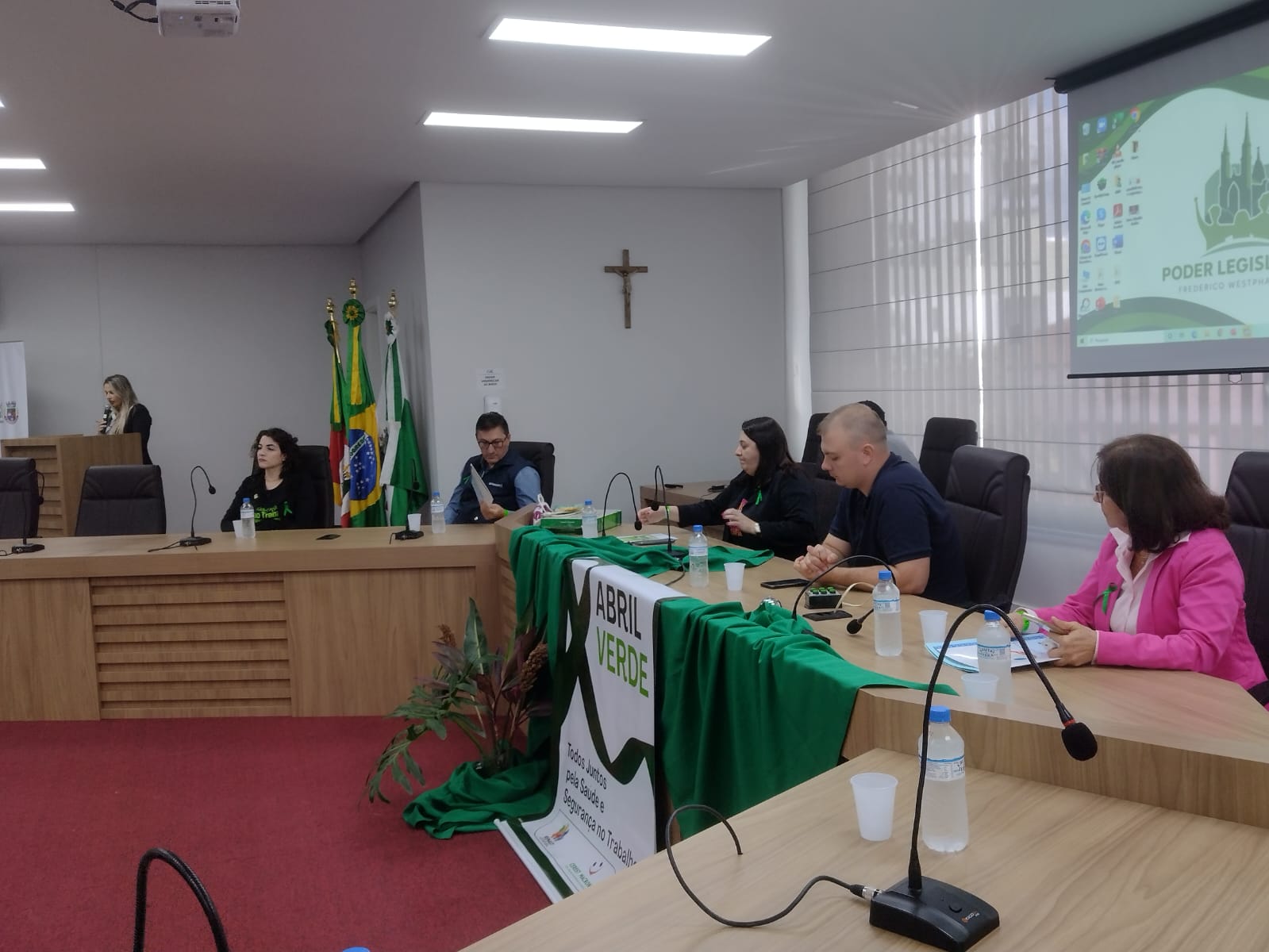 Evento Regional alusivo ao Abril Verde é realizado na Câmara de Vereadores