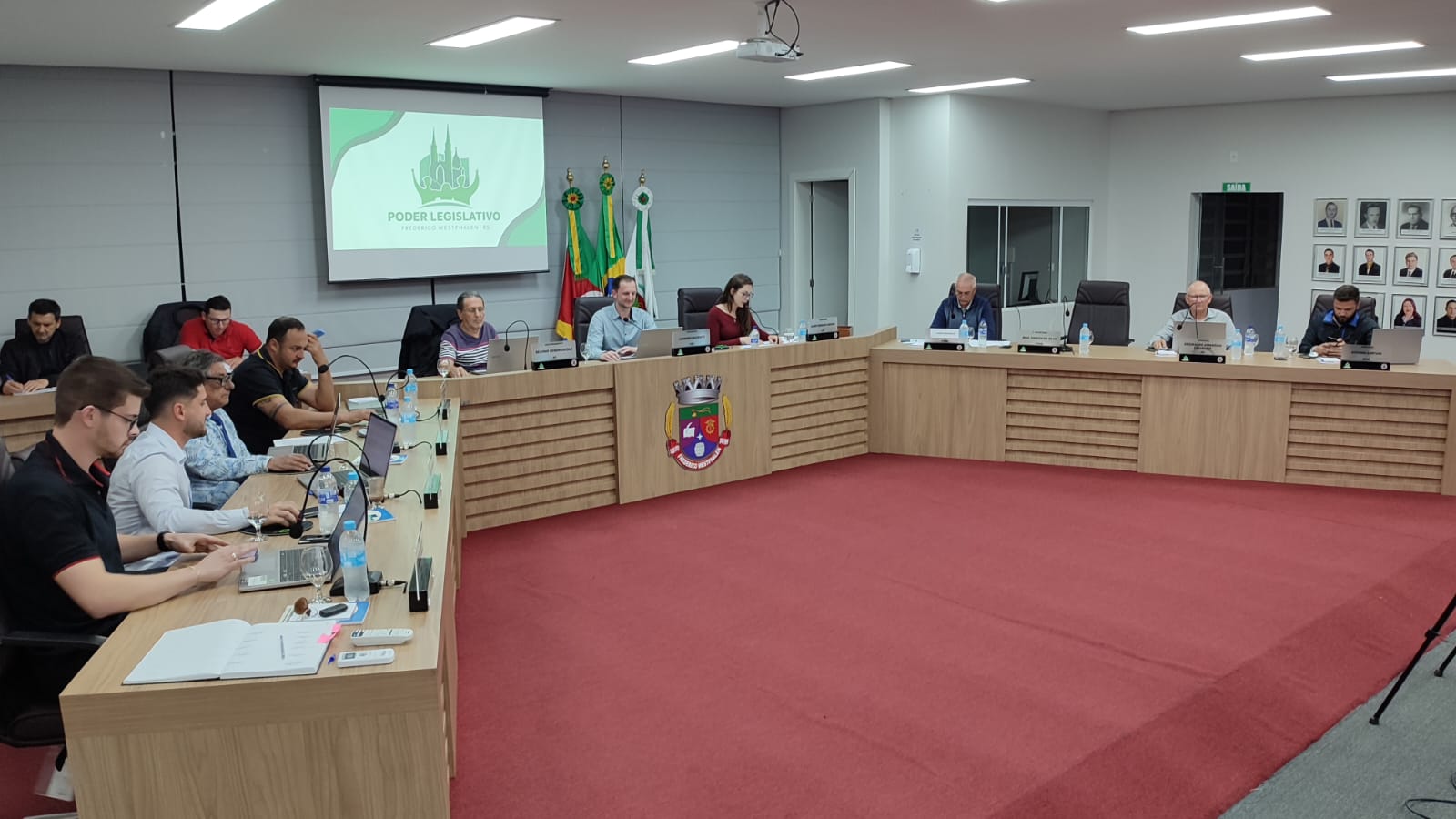 Legislativo aprova projeto de lei que institui o Programa “Calçada Legal” em Frederico Westphalen