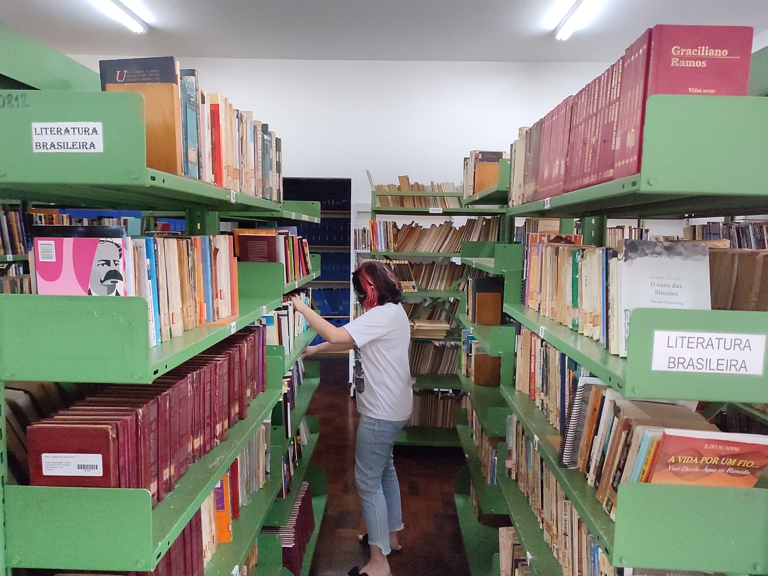 Legislativo de FW promove campanha de doação de livros